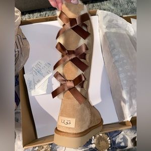 New Ugg Bailey III Bow Boots